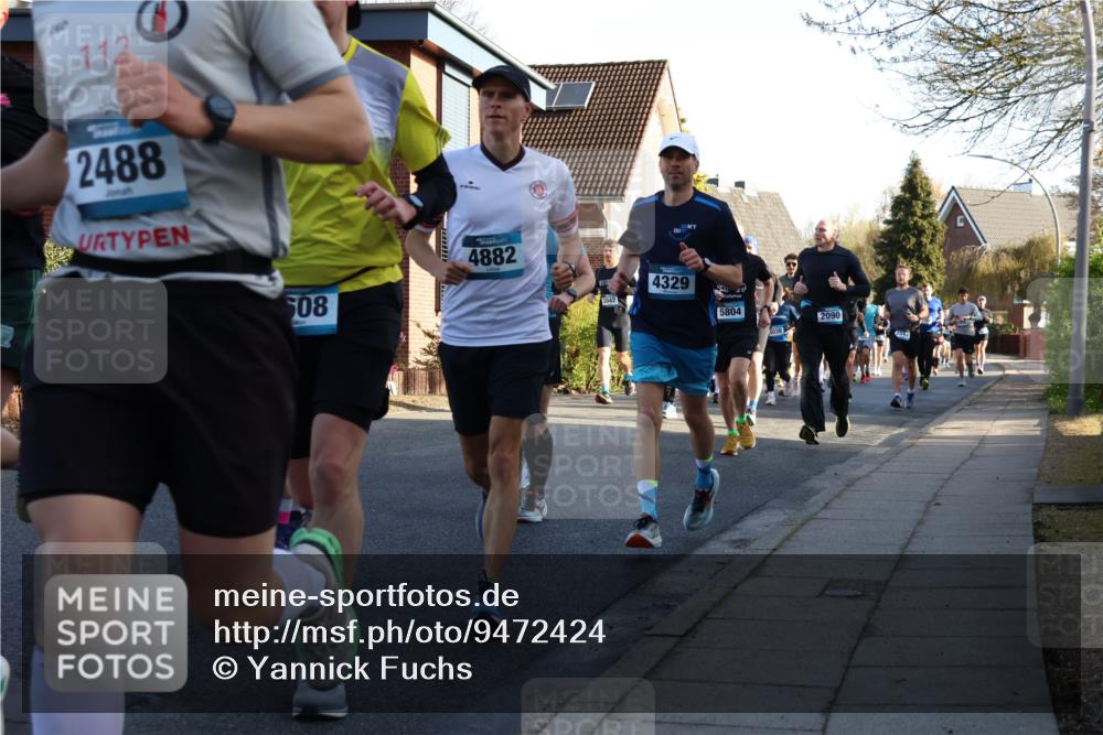12.04.2026 - 45. Internationalen Wilhelmsburger Insellauf Yannick Fuchs http://msf.ph/oto/9472424 12.04.2026 08:57:26 Laufen 112, 2488, 508, 4882, 3042, 4329, 5804, 2090, 7547 meine-sportfotos.de