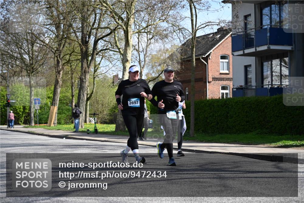 12.04.2026 - 45. Internationalen Wilhelmsburger Insellauf J. Mangold http://msf.ph/oto/9472434 12.04.2026 11:29:59 Ziel 3839, 2697, 2698, 2476, 2498, 4737 meine-sportfotos.de