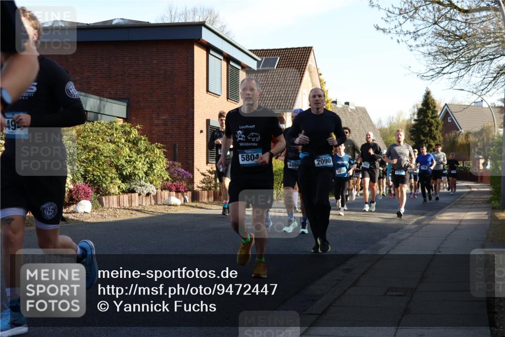 12.04.2026 - 45. Internationalen Wilhelmsburger Insellauf Yannick Fuchs http://msf.ph/oto/9472447 12.04.2026 08:57:27 Laufen 49, 5804, 3386, 2090, 5038, 2547 meine-sportfotos.de