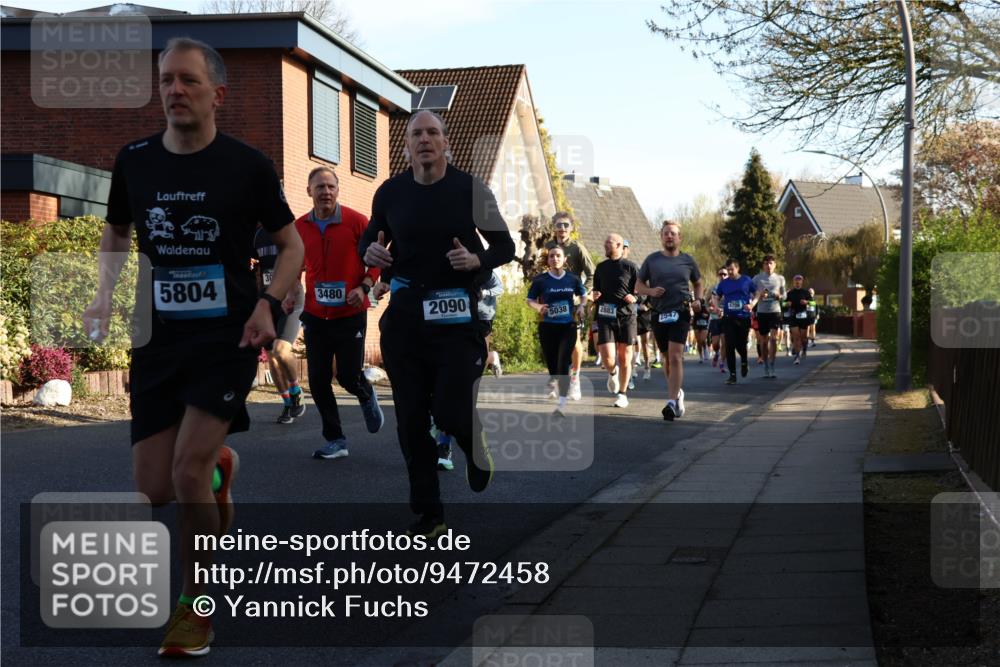 12.04.2026 - 45. Internationalen Wilhelmsburger Insellauf Yannick Fuchs http://msf.ph/oto/9472458 12.04.2026 08:57:28 Laufen 30, 5804, 3480, 2090, 5038, 2883, 2547 meine-sportfotos.de