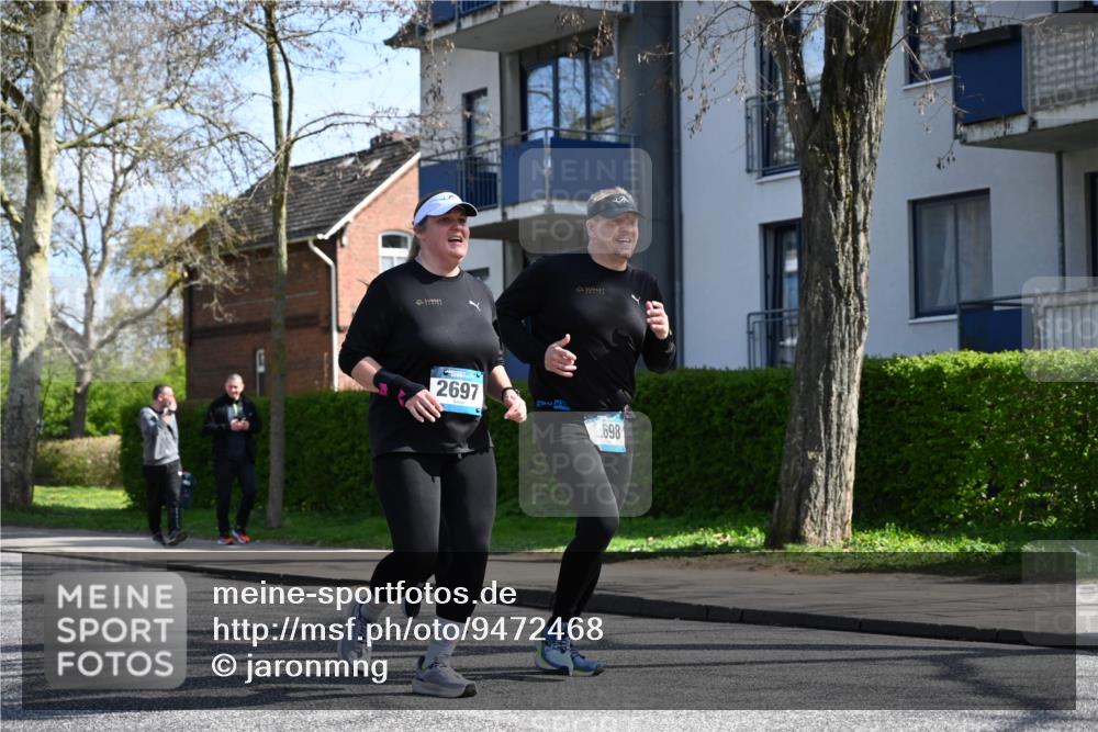 12.04.2026 - 45. Internationalen Wilhelmsburger Insellauf J. Mangold http://msf.ph/oto/9472468 12.04.2026 11:30:01 Ziel 3839, 2697, 2698, 2476, 2498, 2498, 4737 meine-sportfotos.de
