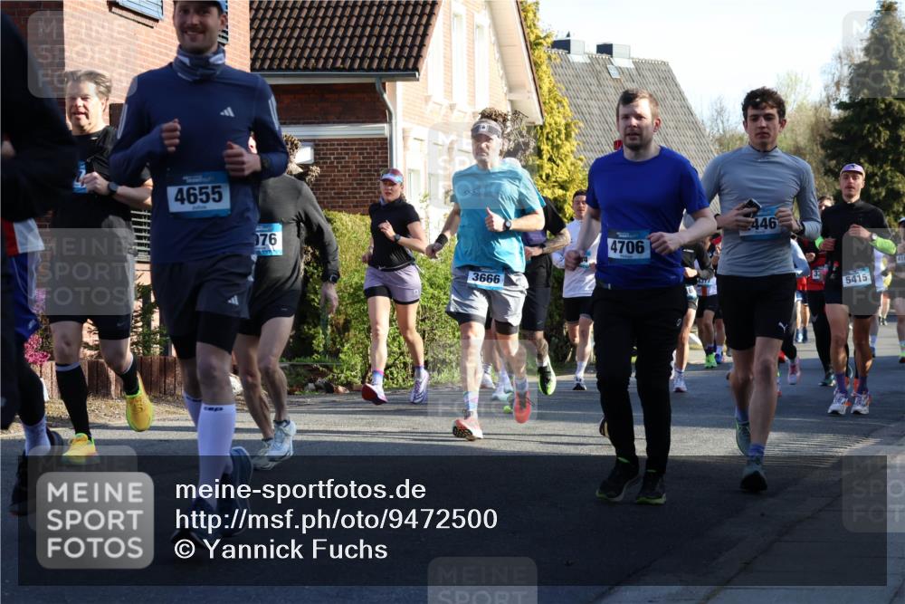 12.04.2026 - 45. Internationalen Wilhelmsburger Insellauf Yannick Fuchs http://msf.ph/oto/9472500 12.04.2026 08:57:32 Laufen 4655, 076, 3666, 4706, 4377, 446, 5415 meine-sportfotos.de