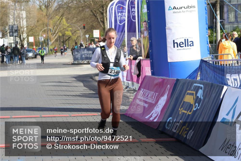 12.04.2026 - 45. Internationalen Wilhelmsburger Insellauf Strokosch-Dieckow http://msf.ph/oto/9472521 12.04.2026 11:29:21 Ziel 2342, 2109 meine-sportfotos.de