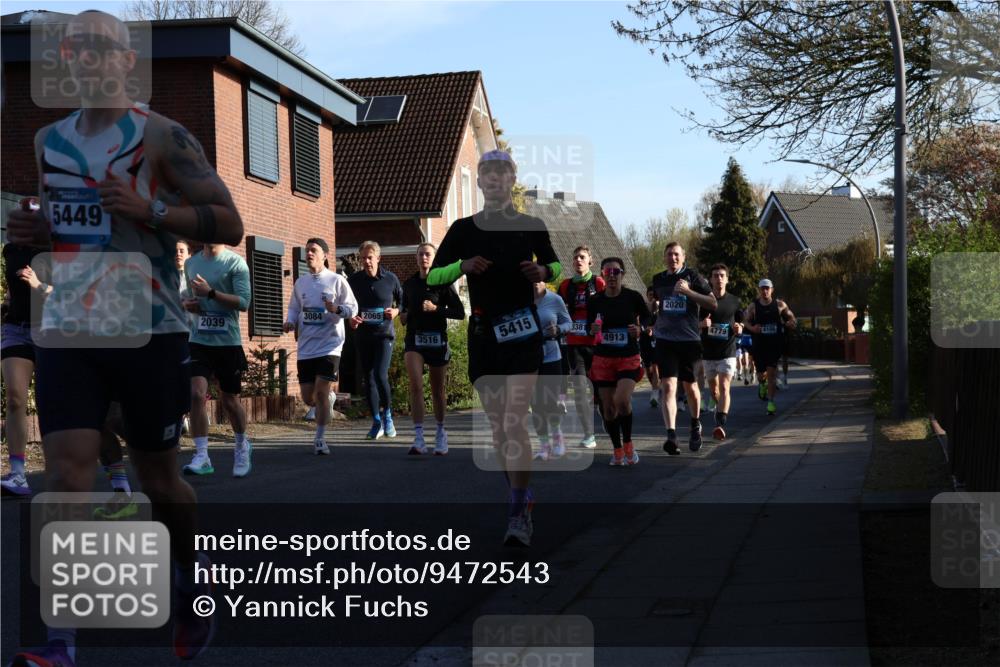 12.04.2026 - 45. Internationalen Wilhelmsburger Insellauf Yannick Fuchs http://msf.ph/oto/9472543 12.04.2026 08:57:35 Laufen 5449, 2039, 3084, 2065, 3516, 5415, 3381, 4913, 2020, 4779, 4108 meine-sportfotos.de