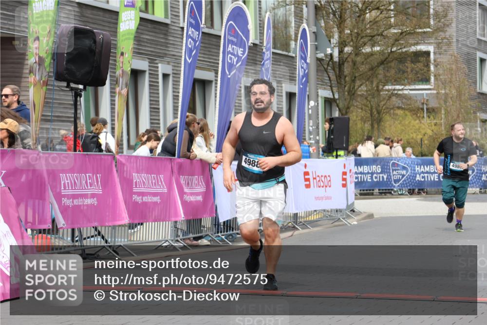 12.04.2026 - 45. Internationalen Wilhelmsburger Insellauf Strokosch-Dieckow http://msf.ph/oto/9472575 12.04.2026 13:35:44 Ziel 4988 meine-sportfotos.de
