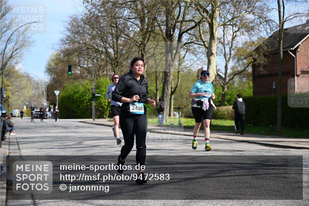 12.04.2026 - 45. Internationalen Wilhelmsburger Insellauf J. Mangold http://msf.ph/oto/9472583 12.04.2026 11:30:37 Ziel 4737, 2480, 3111, 2524, 2475, 2279 meine-sportfotos.de