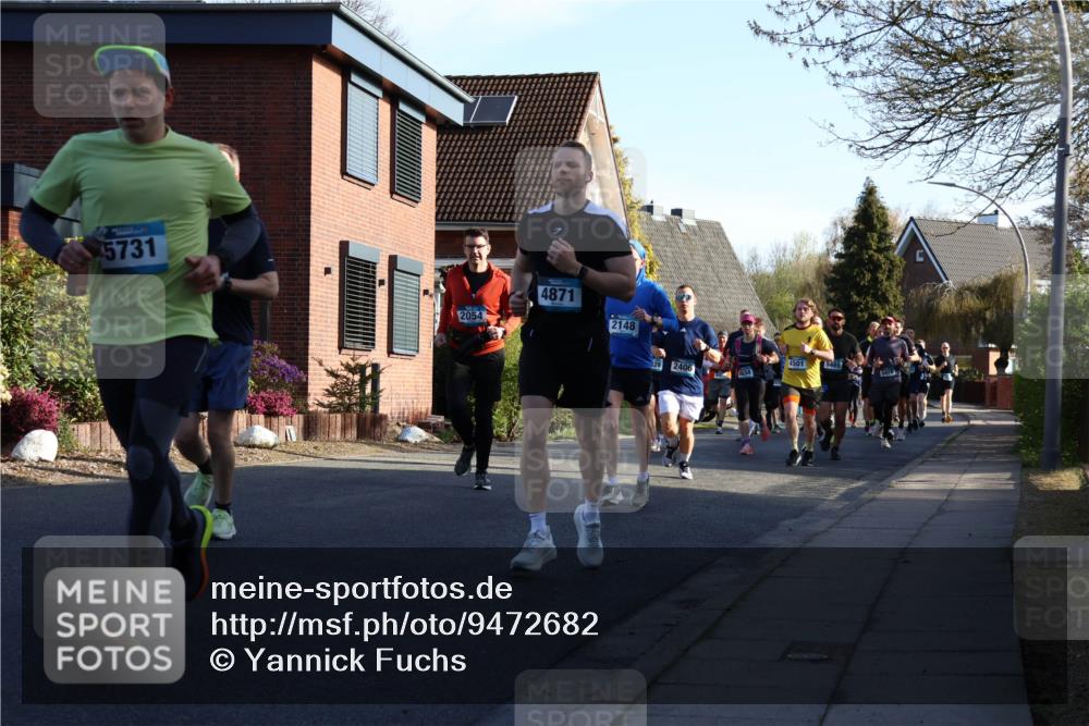 12.04.2026 - 45. Internationalen Wilhelmsburger Insellauf Yannick Fuchs http://msf.ph/oto/9472682 12.04.2026 08:57:45 Laufen 5731, 2054, 4871, 2148, 4501, 5489, 2406 meine-sportfotos.de