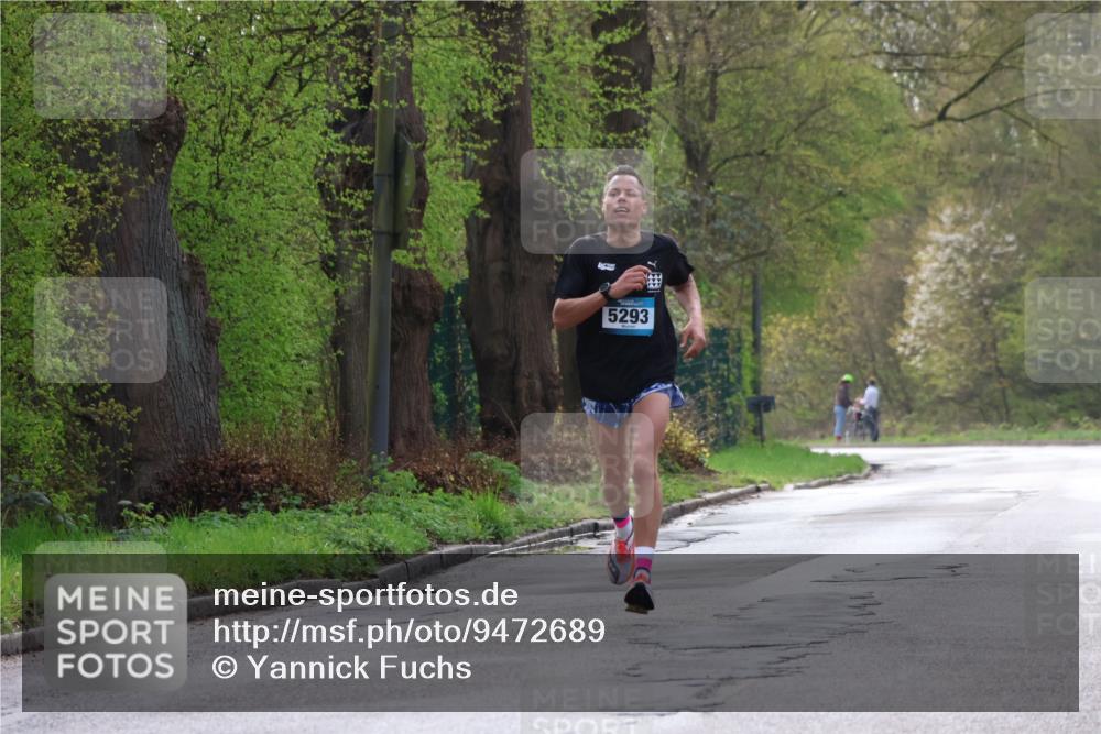 12.04.2026 - 45. Internationalen Wilhelmsburger Insellauf Yannick Fuchs http://msf.ph/oto/9472689 12.04.2026 09:57:02 Laufen 5293 meine-sportfotos.de
