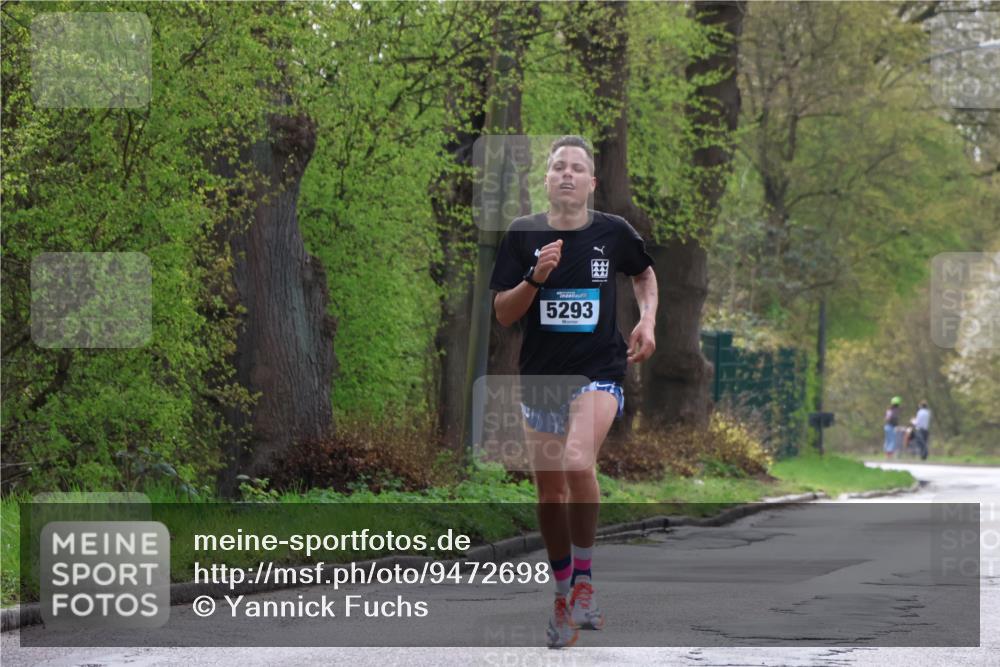 12.04.2026 - 45. Internationalen Wilhelmsburger Insellauf Yannick Fuchs http://msf.ph/oto/9472698 12.04.2026 09:57:03 Laufen 5293 meine-sportfotos.de