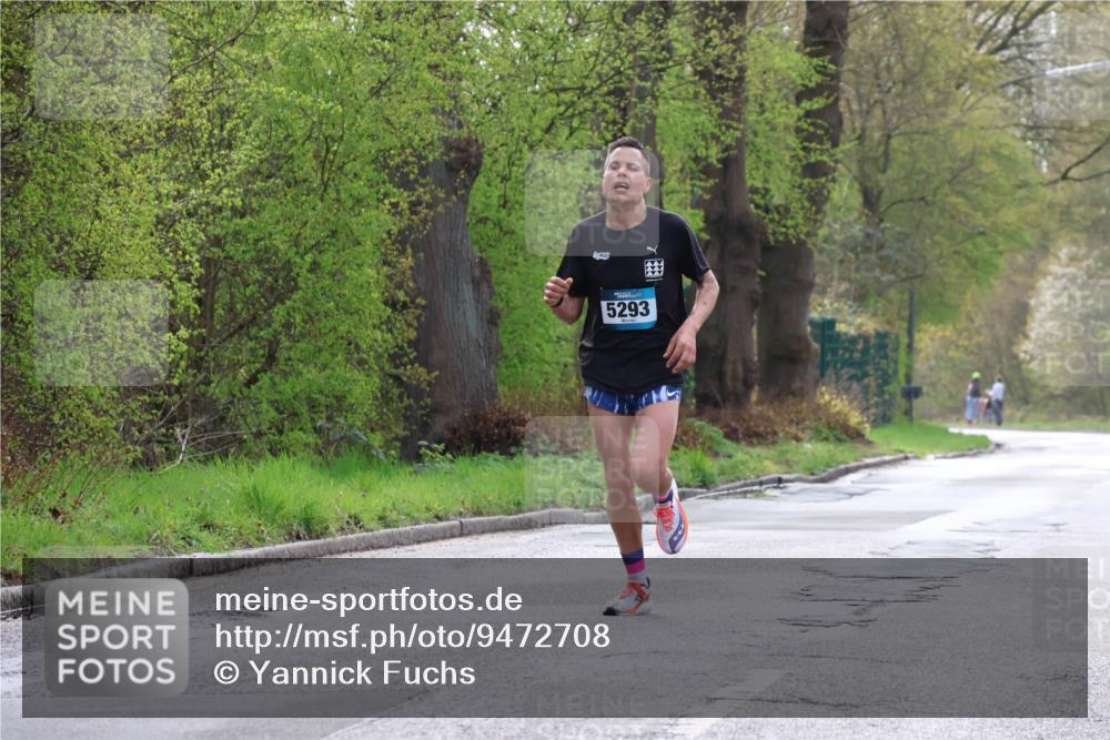 12.04.2026 - 45. Internationalen Wilhelmsburger Insellauf Yannick Fuchs http://msf.ph/oto/9472708 12.04.2026 09:57:04 Laufen 5293 meine-sportfotos.de