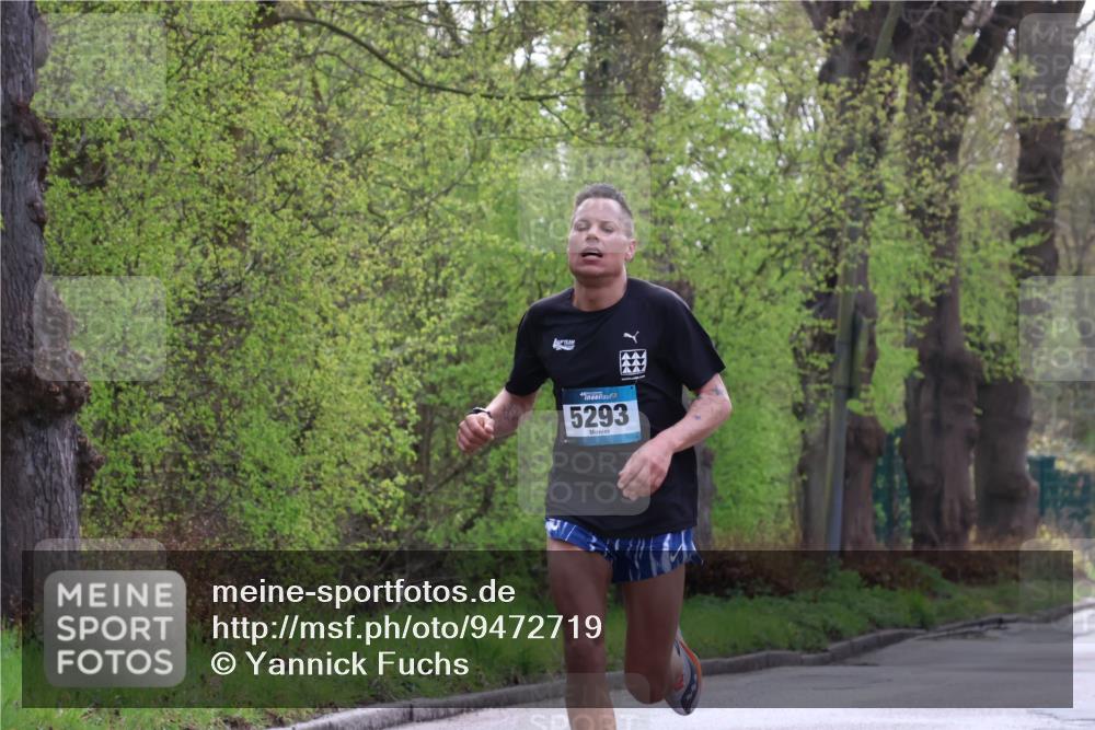 12.04.2026 - 45. Internationalen Wilhelmsburger Insellauf Yannick Fuchs http://msf.ph/oto/9472719 12.04.2026 09:57:05 Laufen 5293 meine-sportfotos.de