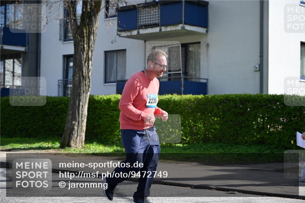 12.04.2026 - 45. Internationalen Wilhelmsburger Insellauf J. Mangold http://msf.ph/oto/9472749 12.04.2026 11:32:50 Ziel 2244, 2245, 3474, 4509, 3474, 4509, 2230, 2233 meine-sportfotos.de