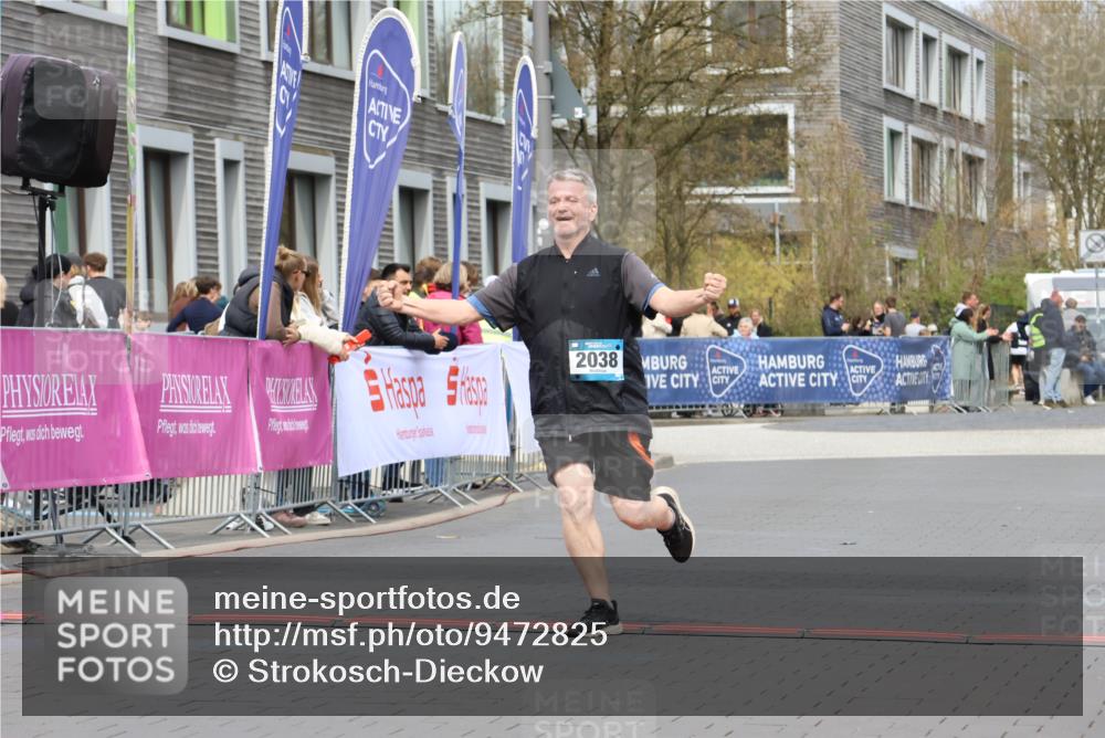 12.04.2026 - 45. Internationalen Wilhelmsburger Insellauf Strokosch-Dieckow http://msf.ph/oto/9472825 12.04.2026 13:35:29 Ziel 2038 meine-sportfotos.de