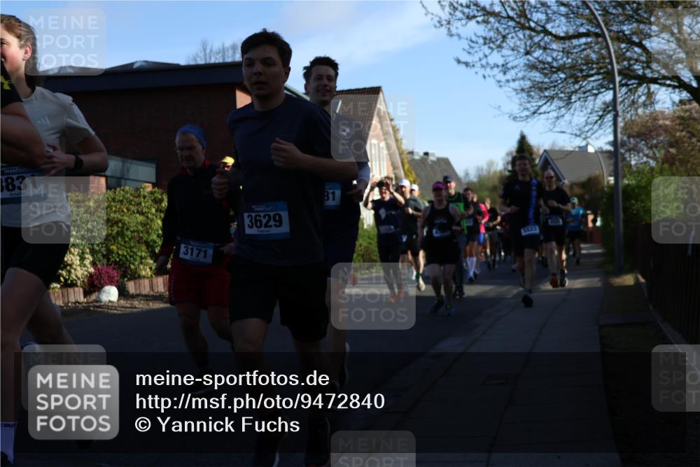 12.04.2026 - 45. Internationalen Wilhelmsburger Insellauf Yannick Fuchs http://msf.ph/oto/9472840 12.04.2026 08:57:54 Laufen 45, 3831, 3171, 3629, 81, 5523 meine-sportfotos.de