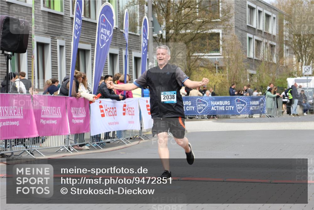 12.04.2026 - 45. Internationalen Wilhelmsburger Insellauf Strokosch-Dieckow http://msf.ph/oto/9472851 12.04.2026 13:35:29 Ziel 2038 meine-sportfotos.de