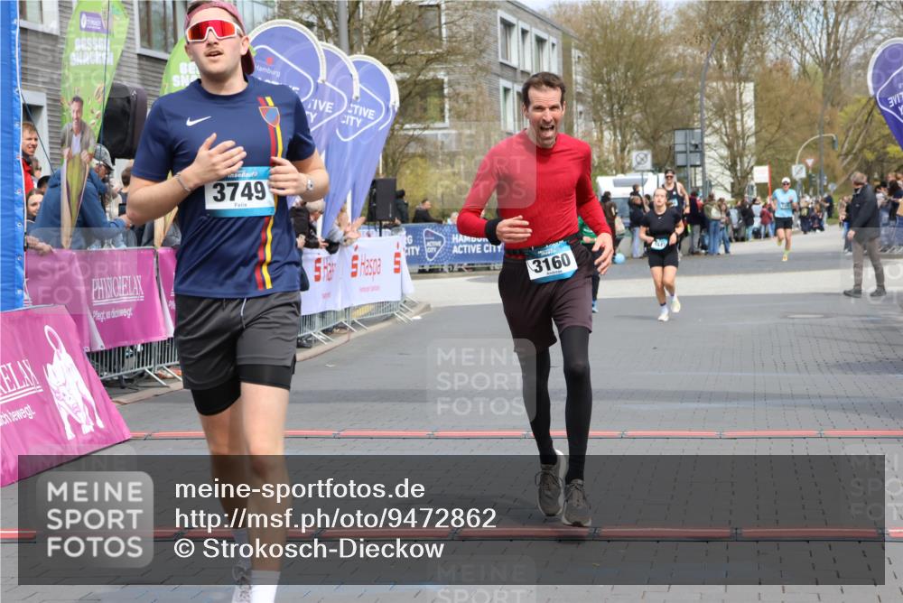 12.04.2026 - 45. Internationalen Wilhelmsburger Insellauf Strokosch-Dieckow http://msf.ph/oto/9472862 12.04.2026 12:53:39 Ziel 4183, 3749, 3160, 5628, 5447 meine-sportfotos.de