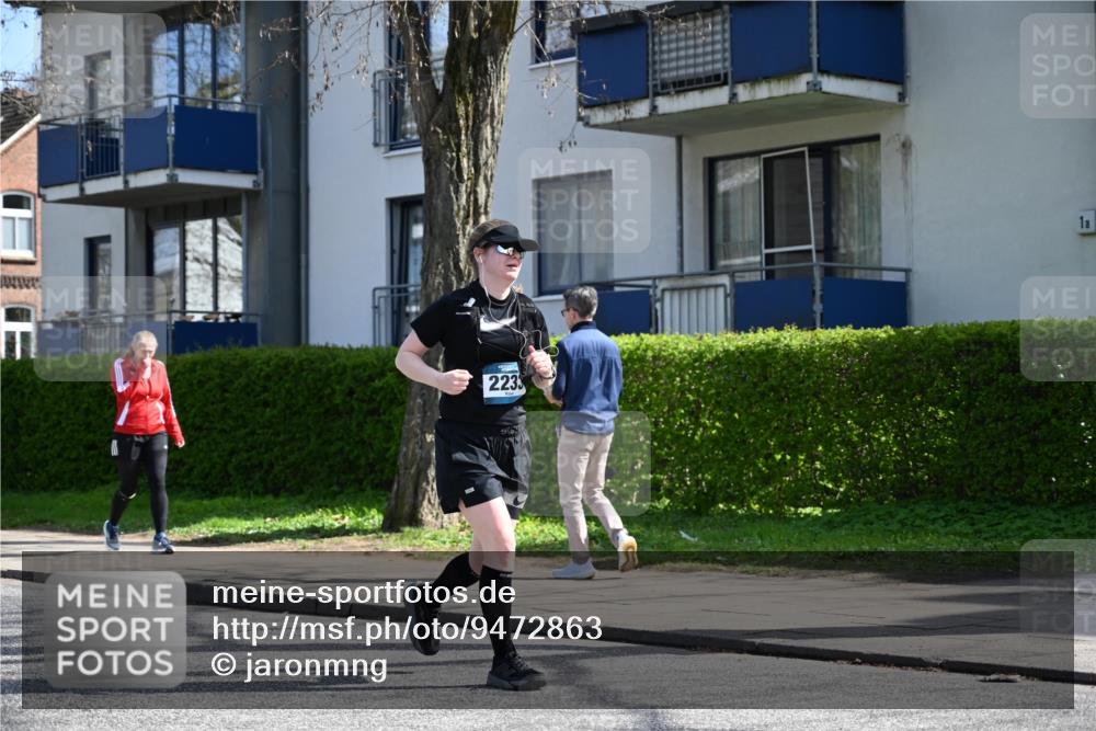 12.04.2026 - 45. Internationalen Wilhelmsburger Insellauf J. Mangold http://msf.ph/oto/9472863 12.04.2026 11:33:13 Ziel 3474, 4509, 2230, 2233, 4939 meine-sportfotos.de