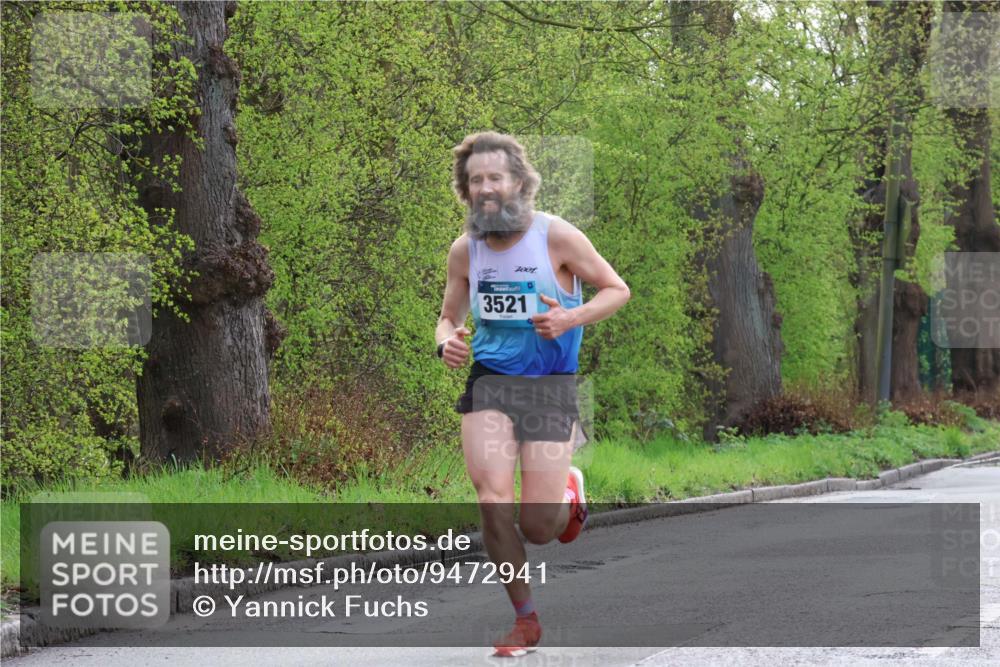12.04.2026 - 45. Internationalen Wilhelmsburger Insellauf Yannick Fuchs http://msf.ph/oto/9472941 12.04.2026 09:58:45 Laufen 7001, 3521 meine-sportfotos.de
