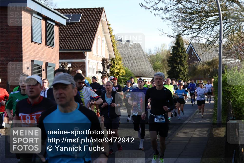 12.04.2026 - 45. Internationalen Wilhelmsburger Insellauf Yannick Fuchs http://msf.ph/oto/9472942 12.04.2026 08:58:02 Laufen 183, 569, 202, 5041, 3424, 245, 3047, 3670 meine-sportfotos.de