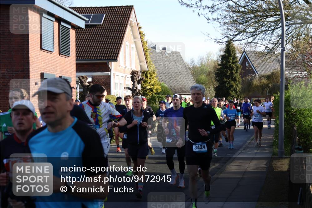 12.04.2026 - 45. Internationalen Wilhelmsburger Insellauf Yannick Fuchs http://msf.ph/oto/9472945 12.04.2026 08:58:02 Laufen 181, 3424, 24, 3670 meine-sportfotos.de