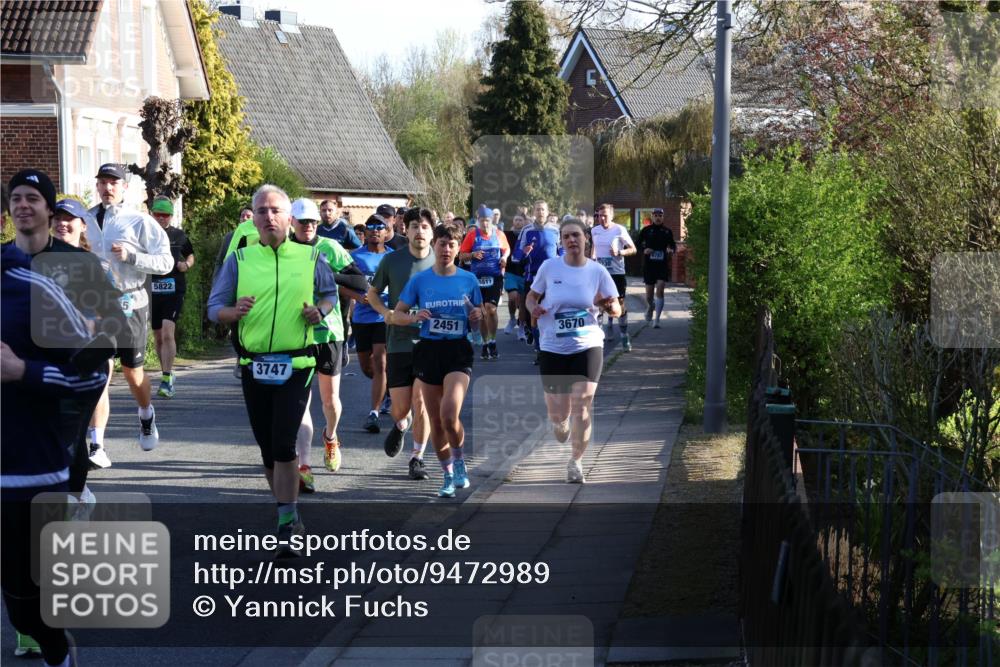 12.04.2026 - 45. Internationalen Wilhelmsburger Insellauf Yannick Fuchs http://msf.ph/oto/9472989 12.04.2026 08:58:05 Laufen 5822, 3747, 2451, 5511, 3670 meine-sportfotos.de