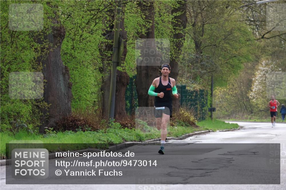 12.04.2026 - 45. Internationalen Wilhelmsburger Insellauf Yannick Fuchs http://msf.ph/oto/9473014 12.04.2026 09:58:59 Laufen  meine-sportfotos.de