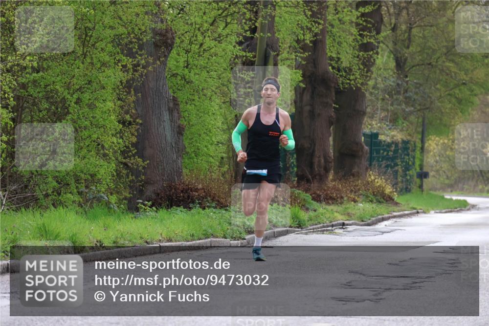 12.04.2026 - 45. Internationalen Wilhelmsburger Insellauf Yannick Fuchs http://msf.ph/oto/9473032 12.04.2026 09:59:00 Laufen  meine-sportfotos.de