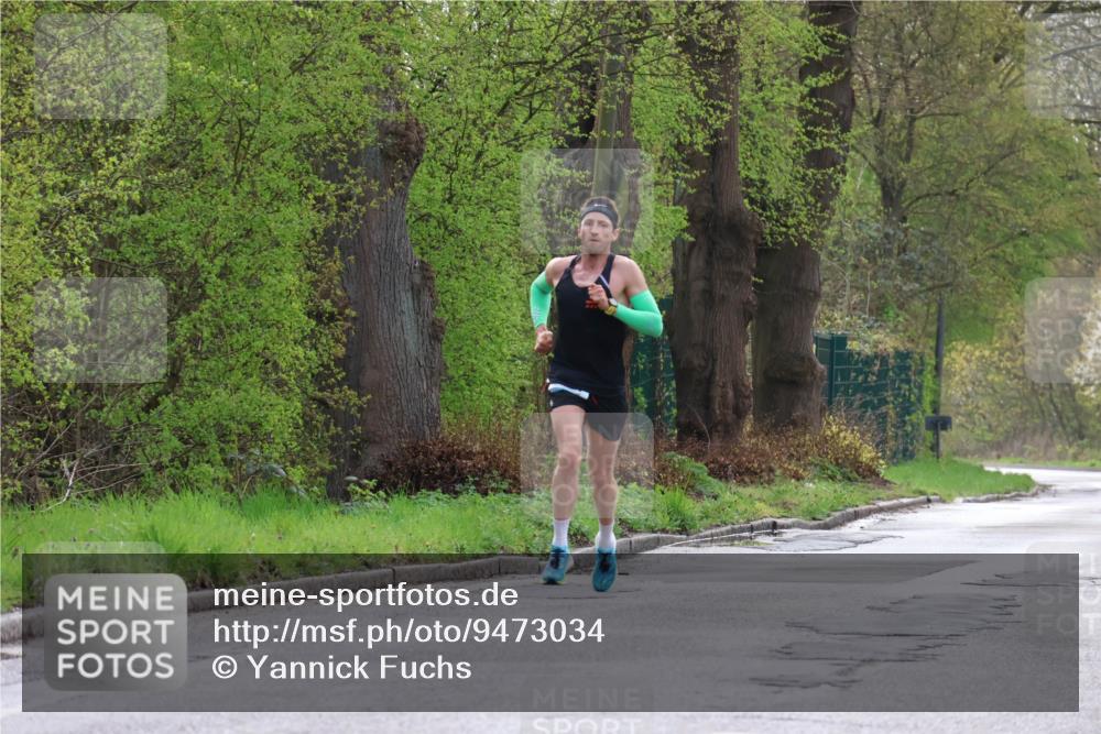 12.04.2026 - 45. Internationalen Wilhelmsburger Insellauf Yannick Fuchs http://msf.ph/oto/9473034 12.04.2026 09:59:00 Laufen  meine-sportfotos.de