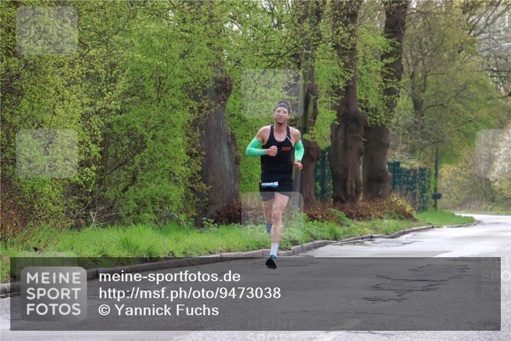 12.04.2026 - 45. Internationalen Wilhelmsburger Insellauf Yannick Fuchs http://msf.ph/oto/9473038 12.04.2026 09:59:01 Laufen  meine-sportfotos.de