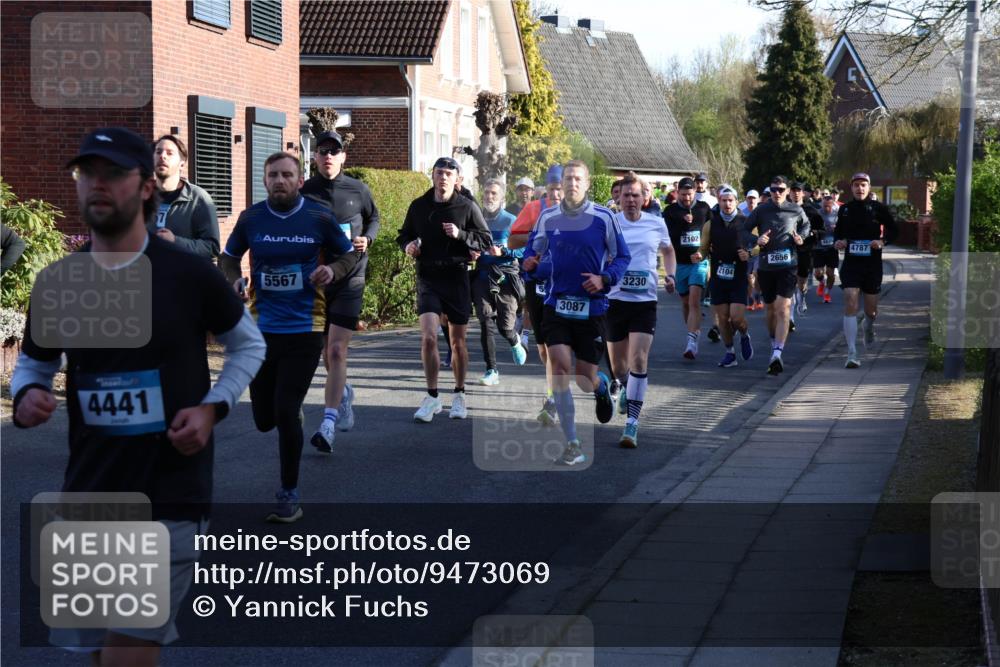 12.04.2026 - 45. Internationalen Wilhelmsburger Insellauf Yannick Fuchs http://msf.ph/oto/9473069 12.04.2026 08:58:10 Laufen 4441, 5567, 3230, 3087, 2102, 2104, 4787, 2656 meine-sportfotos.de