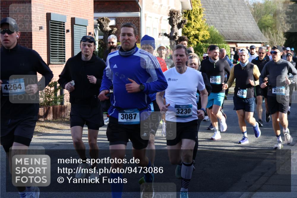 12.04.2026 - 45. Internationalen Wilhelmsburger Insellauf Yannick Fuchs http://msf.ph/oto/9473086 12.04.2026 08:58:11 Laufen 4264, 3087, 3230, 2102, 2104, 2656 meine-sportfotos.de