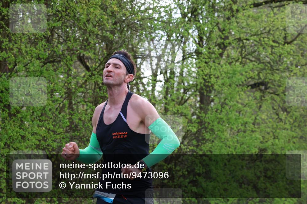 12.04.2026 - 45. Internationalen Wilhelmsburger Insellauf Yannick Fuchs http://msf.ph/oto/9473096 12.04.2026 09:59:05 Laufen  meine-sportfotos.de