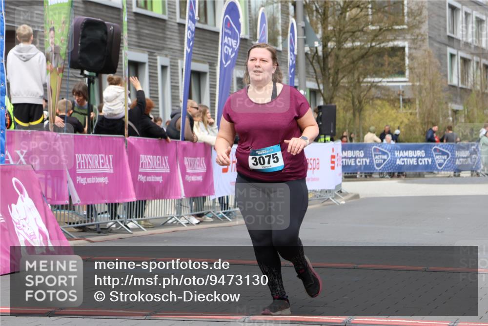 12.04.2026 - 45. Internationalen Wilhelmsburger Insellauf Strokosch-Dieckow http://msf.ph/oto/9473130 12.04.2026 13:34:56 Ziel 3075 meine-sportfotos.de