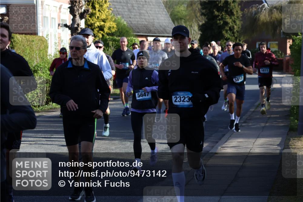 12.04.2026 - 45. Internationalen Wilhelmsburger Insellauf Yannick Fuchs http://msf.ph/oto/9473142 12.04.2026 08:58:15 Laufen 92, 5688, 5647, 2323, 5812, 5811 meine-sportfotos.de