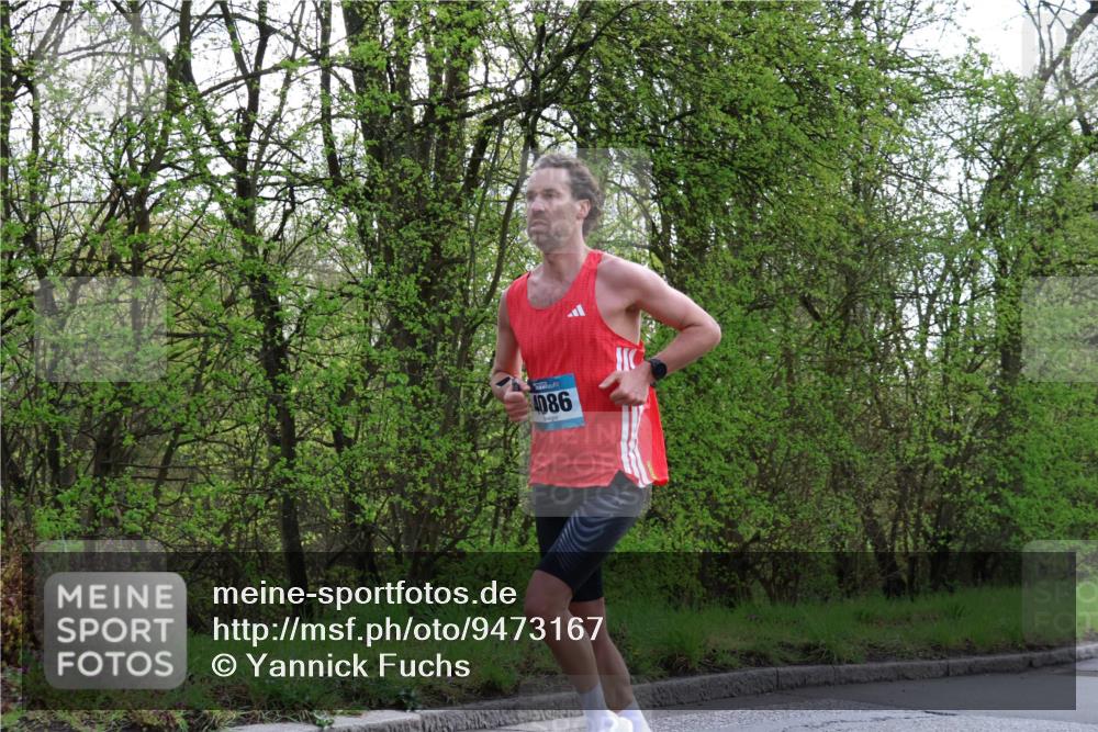 12.04.2026 - 45. Internationalen Wilhelmsburger Insellauf Yannick Fuchs http://msf.ph/oto/9473167 12.04.2026 09:59:21 Laufen 4086 meine-sportfotos.de