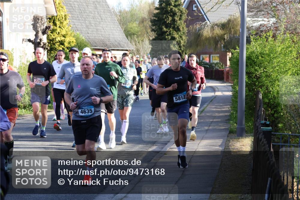 12.04.2026 - 45. Internationalen Wilhelmsburger Insellauf Yannick Fuchs http://msf.ph/oto/9473168 12.04.2026 08:58:16 Laufen 2252, 4635, 4139, 1, 17, 09, 5812 meine-sportfotos.de