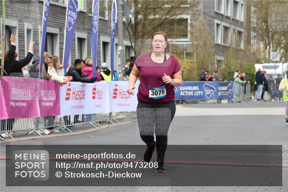 12.04.2026 - 45. Internationalen Wilhelmsburger Insellauf Strokosch-Dieckow http://msf.ph/oto/9473208 12.04.2026 13:34:55 Ziel 3075 meine-sportfotos.de