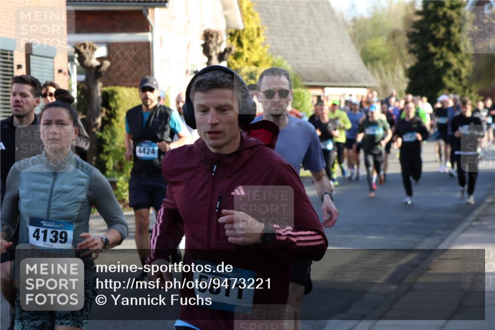 12.04.2026 - 45. Internationalen Wilhelmsburger Insellauf Yannick Fuchs http://msf.ph/oto/9473221 12.04.2026 08:58:20 Laufen 4424, 4139, 45, 5811 meine-sportfotos.de