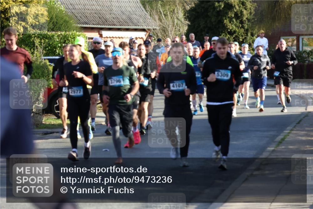 12.04.2026 - 45. Internationalen Wilhelmsburger Insellauf Yannick Fuchs http://msf.ph/oto/9473236 12.04.2026 08:58:22 Laufen 2977, 3796, 4107, 5309 meine-sportfotos.de