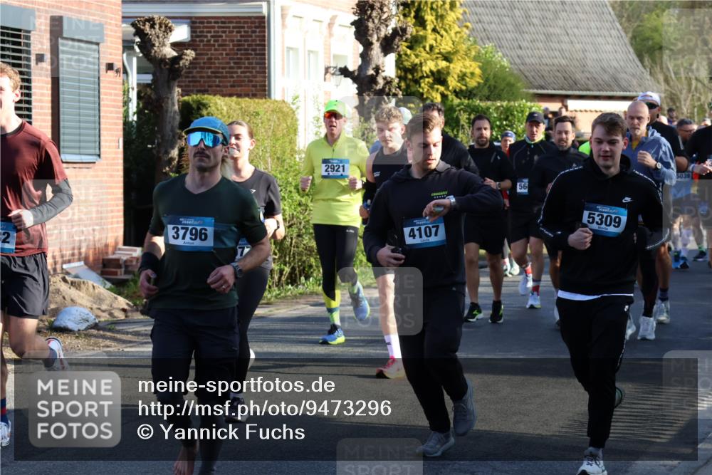 12.04.2026 - 45. Internationalen Wilhelmsburger Insellauf Yannick Fuchs http://msf.ph/oto/9473296 12.04.2026 08:58:25 Laufen 2, 3796, 77, 2921, 56, 5309, 4107, 5039 meine-sportfotos.de