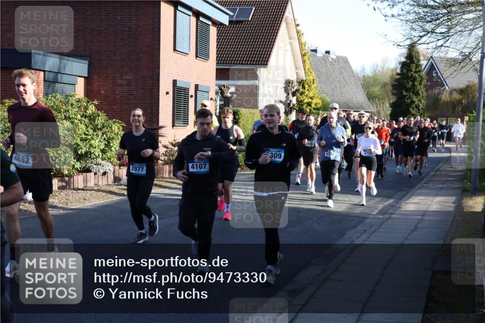 12.04.2026 - 45. Internationalen Wilhelmsburger Insellauf Yannick Fuchs http://msf.ph/oto/9473330 12.04.2026 08:58:27 Laufen 4682, 309, 2496, 5337, 2977, 4107 meine-sportfotos.de