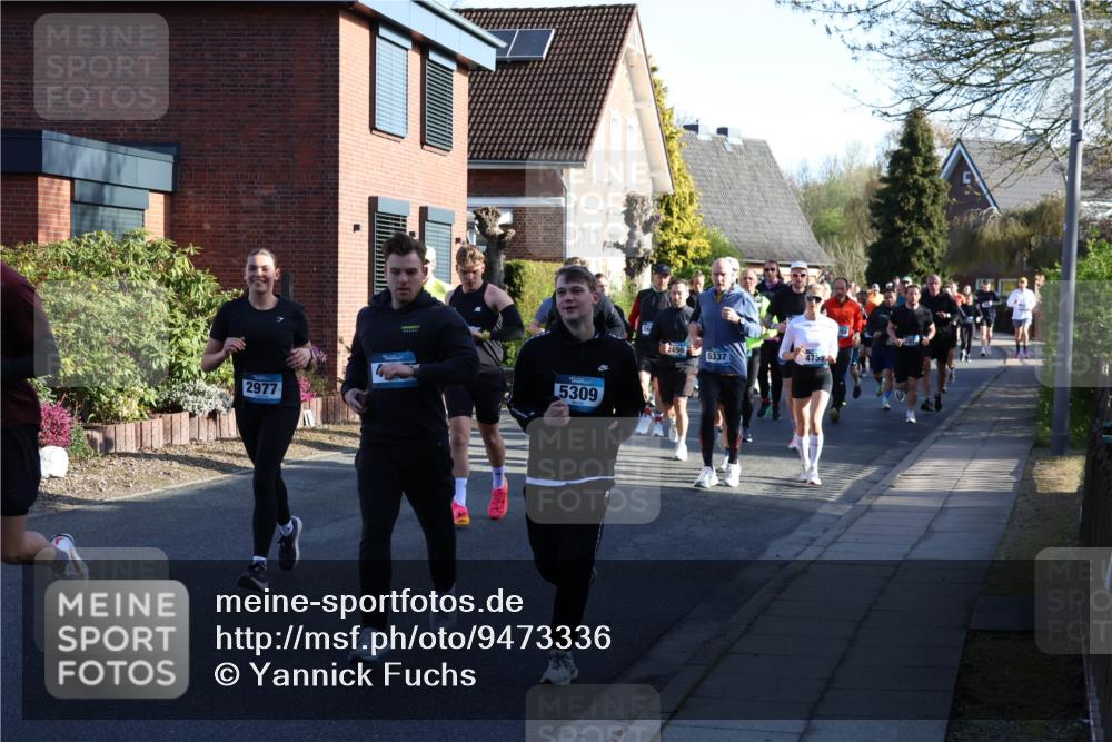 12.04.2026 - 45. Internationalen Wilhelmsburger Insellauf Yannick Fuchs http://msf.ph/oto/9473336 12.04.2026 08:58:27 Laufen 2977, 5309, 2496, 5337, 4753 meine-sportfotos.de