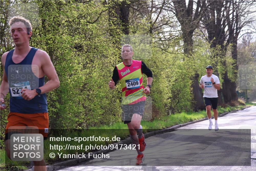 12.04.2026 - 45. Internationalen Wilhelmsburger Insellauf Yannick Fuchs http://msf.ph/oto/9473421 12.04.2026 10:01:09 Laufen 527, 2409, 4067 meine-sportfotos.de