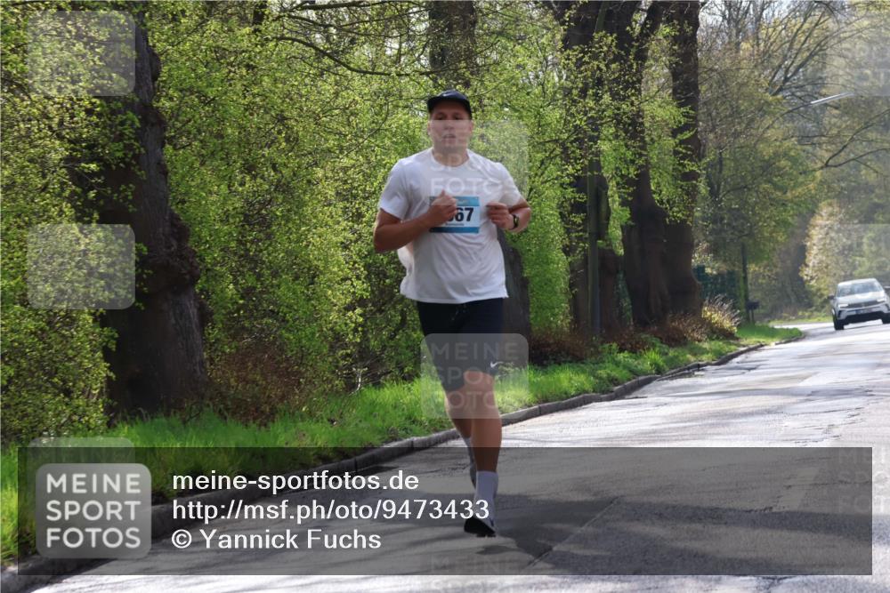 12.04.2026 - 45. Internationalen Wilhelmsburger Insellauf Yannick Fuchs http://msf.ph/oto/9473433 12.04.2026 10:01:10 Laufen 67 meine-sportfotos.de