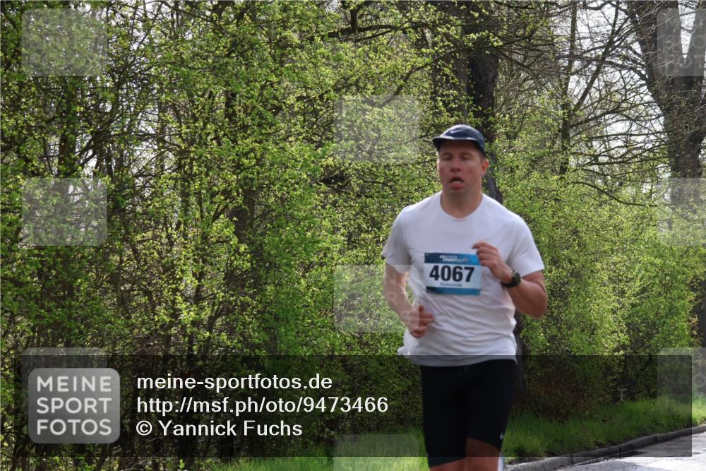 12.04.2026 - 45. Internationalen Wilhelmsburger Insellauf Yannick Fuchs http://msf.ph/oto/9473466 12.04.2026 10:01:11 Laufen 4067 meine-sportfotos.de