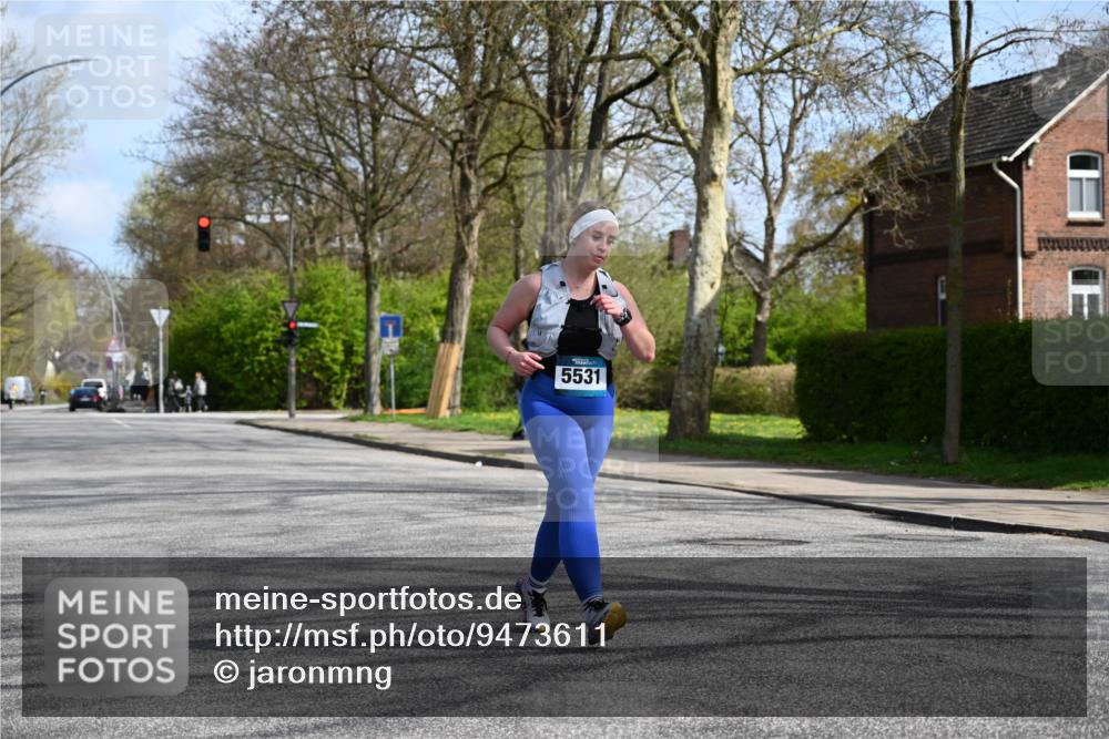 12.04.2026 - 45. Internationalen Wilhelmsburger Insellauf J. Mangold http://msf.ph/oto/9473611 12.04.2026 11:39:16 Ziel 5531 meine-sportfotos.de