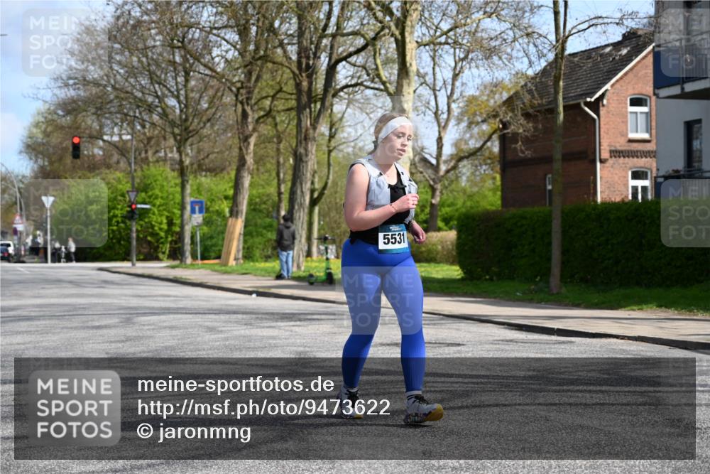 12.04.2026 - 45. Internationalen Wilhelmsburger Insellauf J. Mangold http://msf.ph/oto/9473622 12.04.2026 11:39:16 Ziel 5531 meine-sportfotos.de