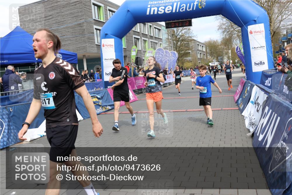 12.04.2026 - 45. Internationalen Wilhelmsburger Insellauf Strokosch-Dieckow http://msf.ph/oto/9473626 12.04.2026 12:54:11 Ziel 4317, 5227, 3294, 3520, 5143, 5754, 4592 meine-sportfotos.de