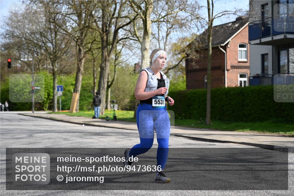 12.04.2026 - 45. Internationalen Wilhelmsburger Insellauf J. Mangold http://msf.ph/oto/9473636 12.04.2026 11:39:16 Ziel 5531 meine-sportfotos.de