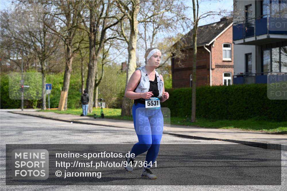 12.04.2026 - 45. Internationalen Wilhelmsburger Insellauf J. Mangold http://msf.ph/oto/9473641 12.04.2026 11:39:16 Ziel 5531 meine-sportfotos.de